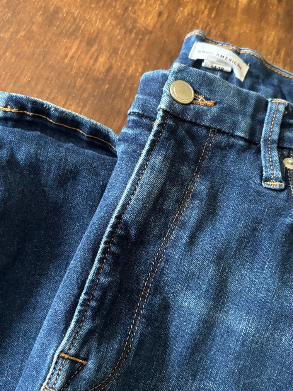 Good American Always Fits 14-18 Bootcut Jeans in Dark Blue Wash - Picture 7 of 8